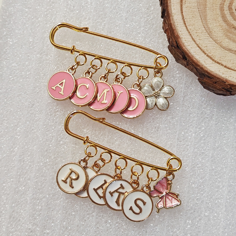 Embroidery Initials - Customized Letters, Brooches, Personalized Names, Charming