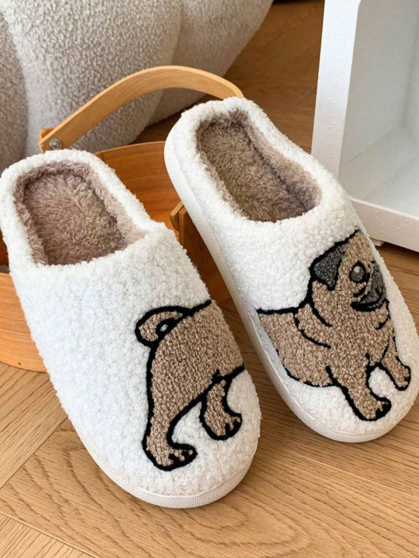 Embroidery Room - Couple Pug Embroidery Plush Slippers, Winter