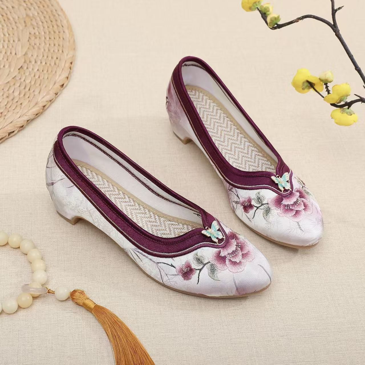 Woman Low Heel Embroidered Che - Embroidery Shoes review and price