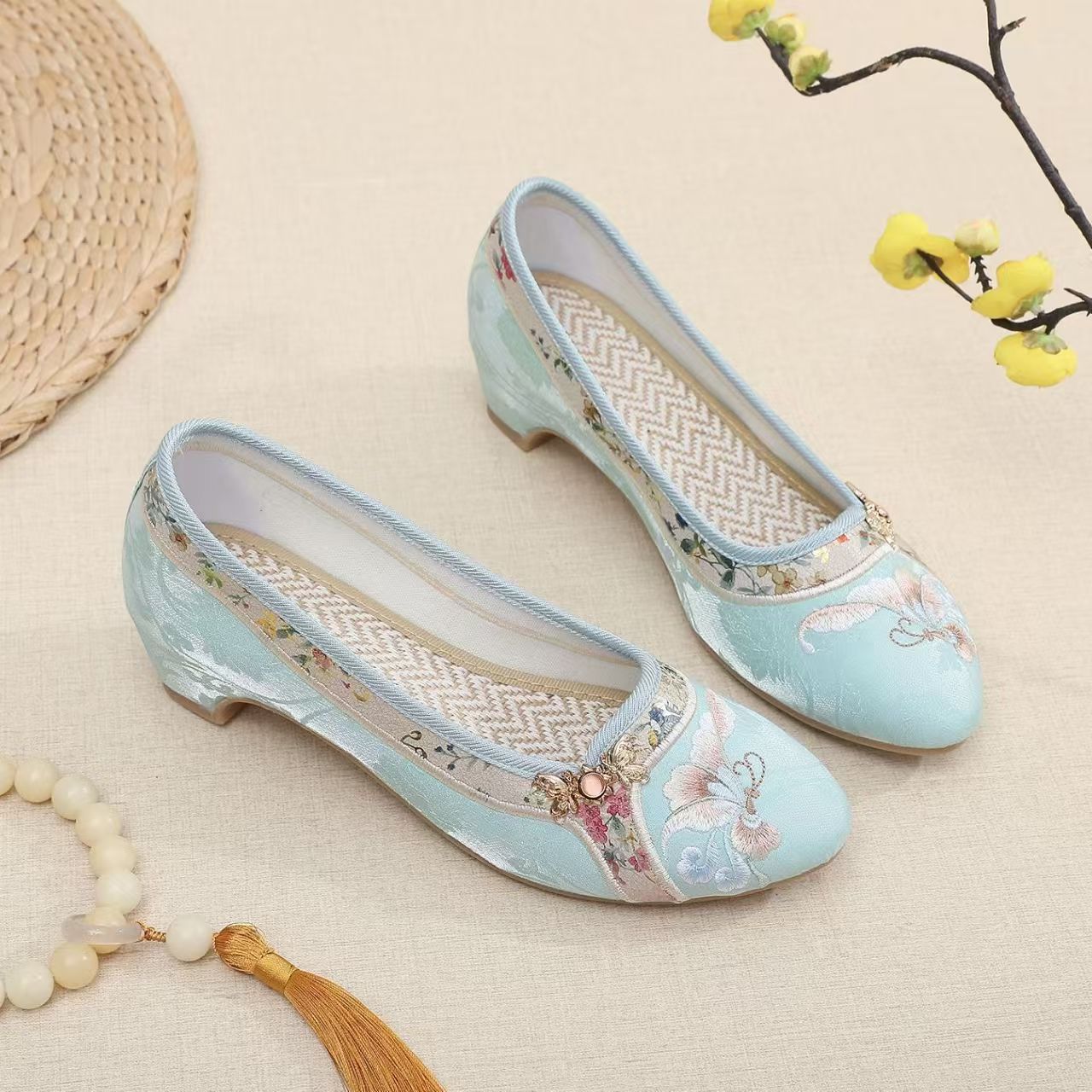 Woman Low Heel Embroidered Che - Embroidery Shoes review and price