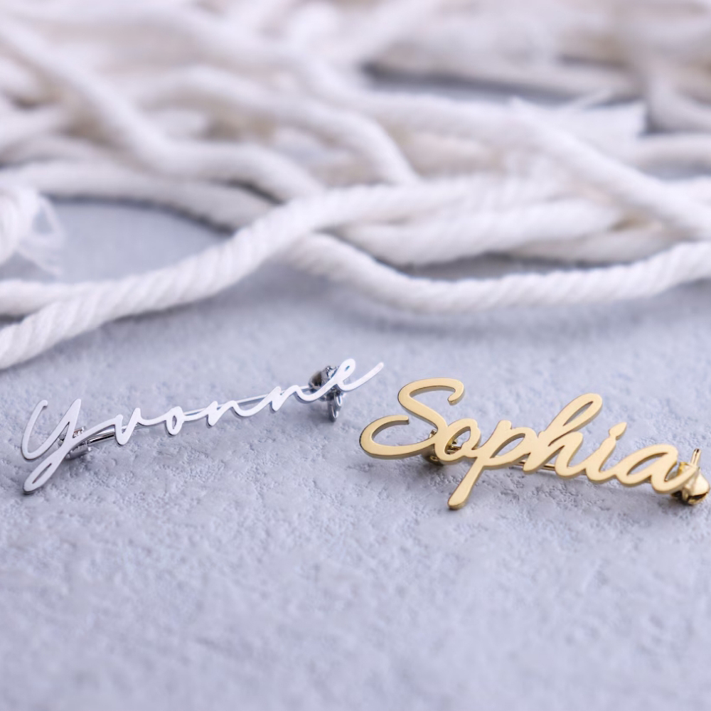 Personalized name brooch custo - Embroidery Initials review and price