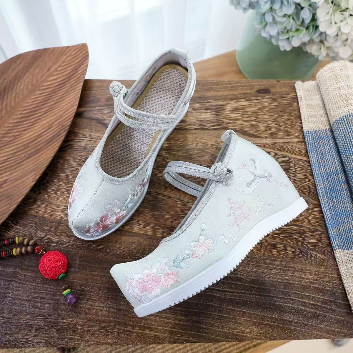 Women Increased Internal Embro - Embroidery Shoes review and price