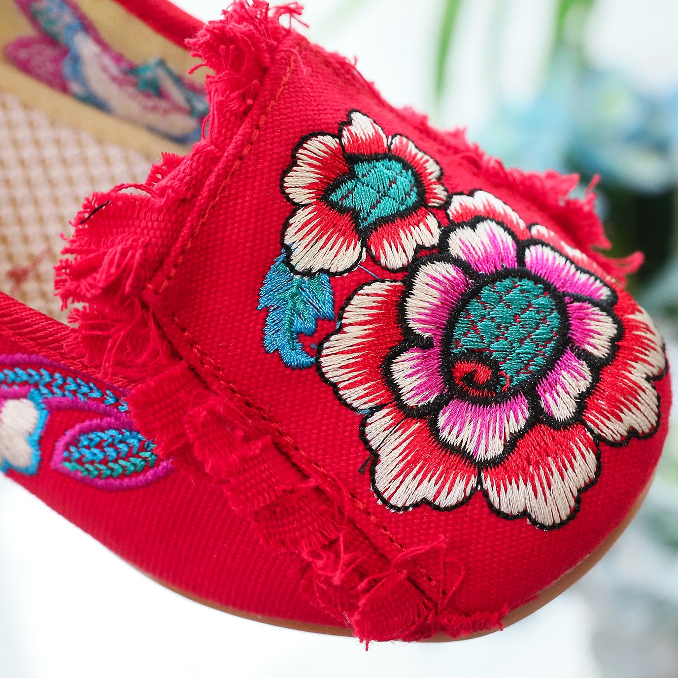 Woman Woven Shoes New Ethnic S - Embroidery Shoes review and price