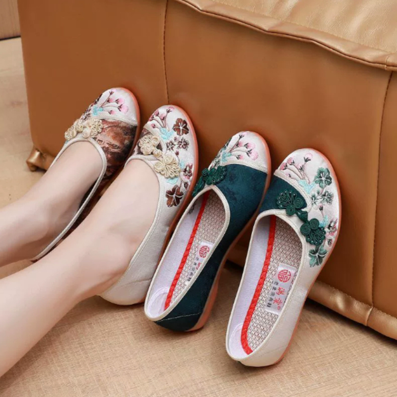 Retro Chinese Style Women Canv - Embroidery Shoes review and price